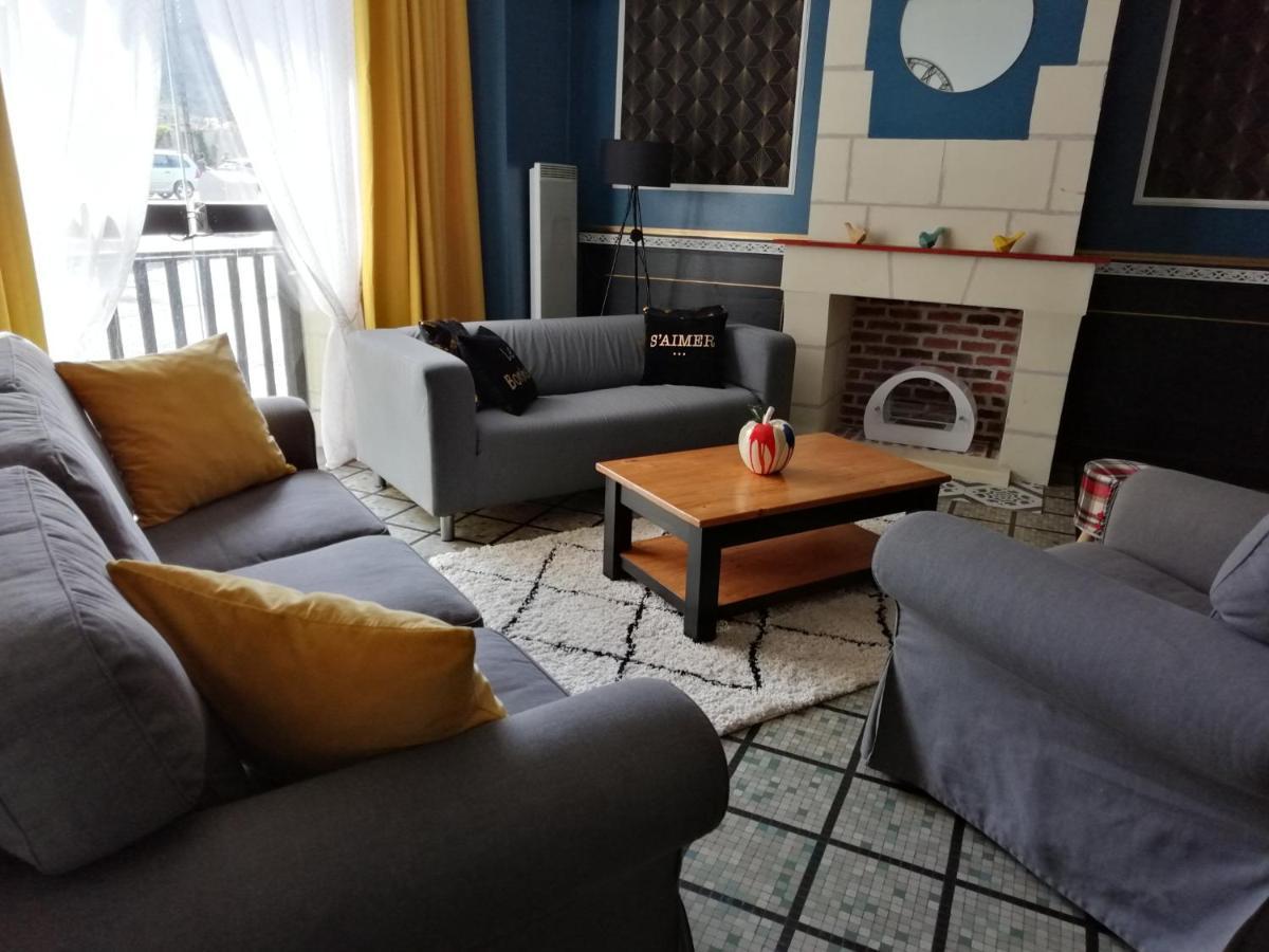 Hotel Sainte Therese Lourdes Bagian luar foto